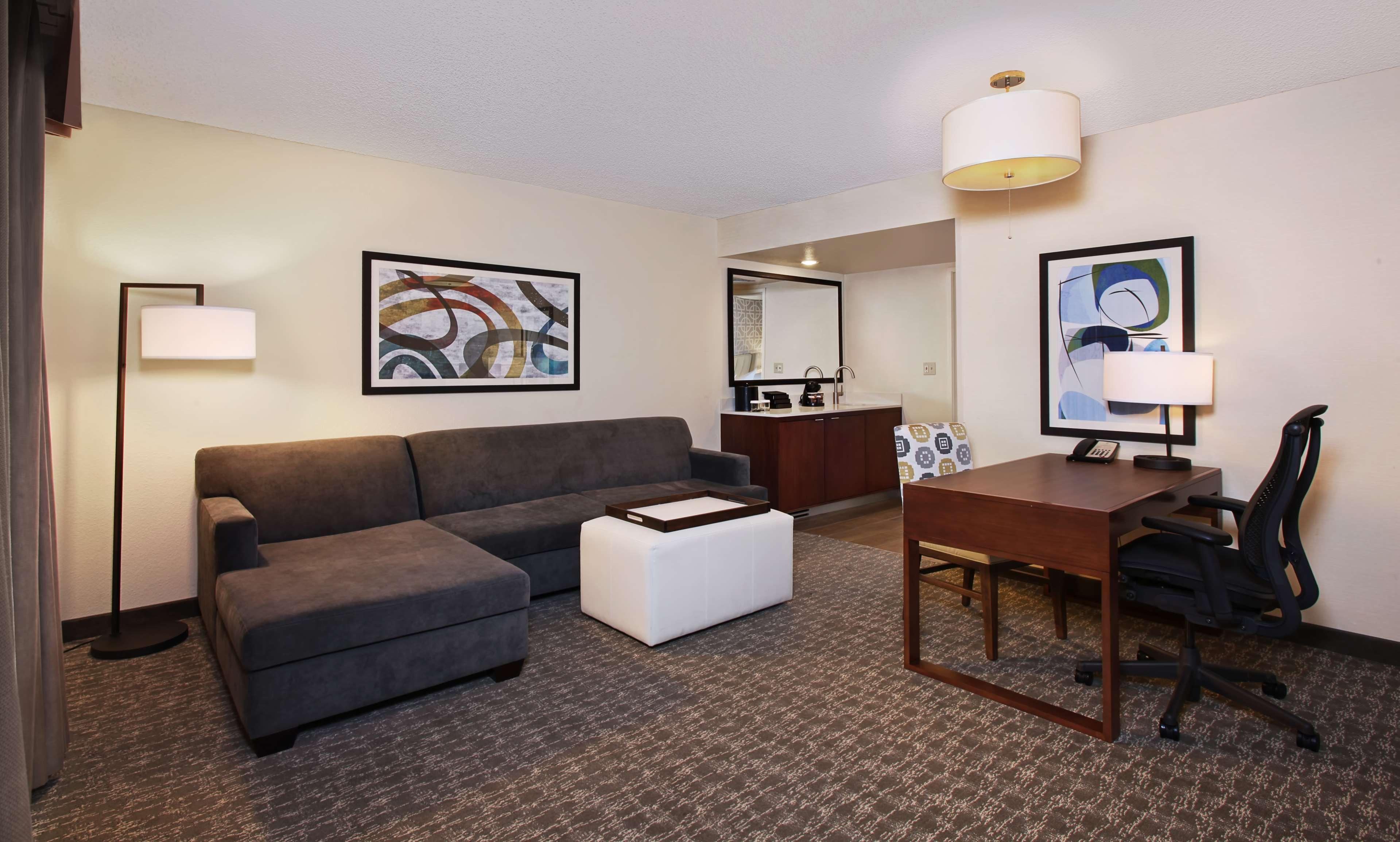 Embassy Suites Anaheim - North Exterior foto