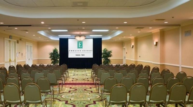 Embassy Suites Anaheim - North Exterior foto